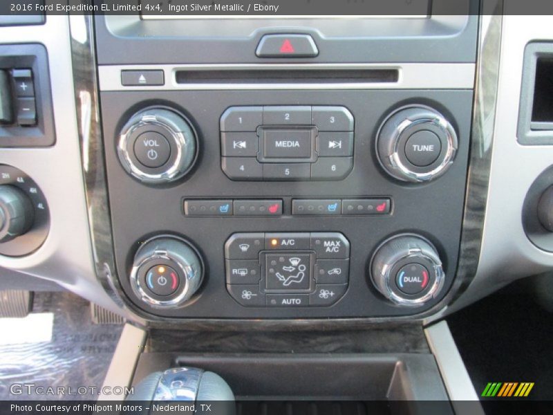 Ingot Silver Metallic / Ebony 2016 Ford Expedition EL Limited 4x4