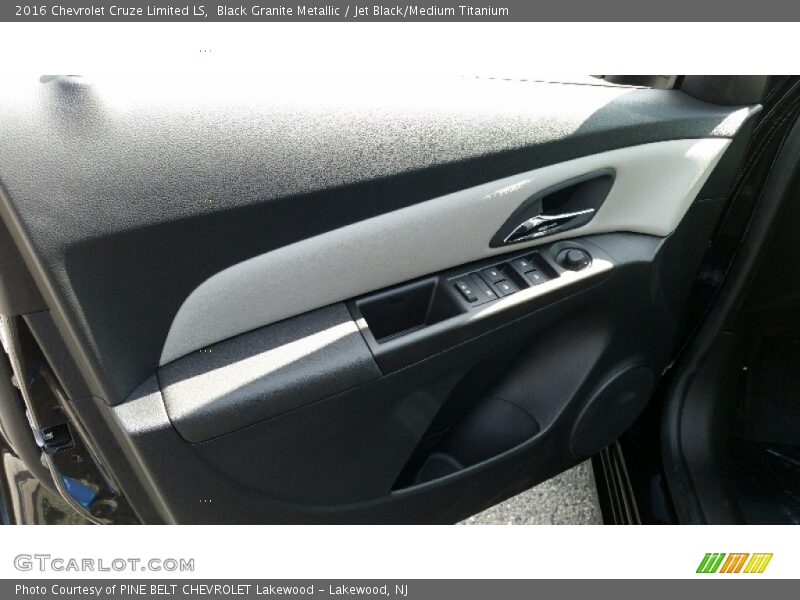 Black Granite Metallic / Jet Black/Medium Titanium 2016 Chevrolet Cruze Limited LS