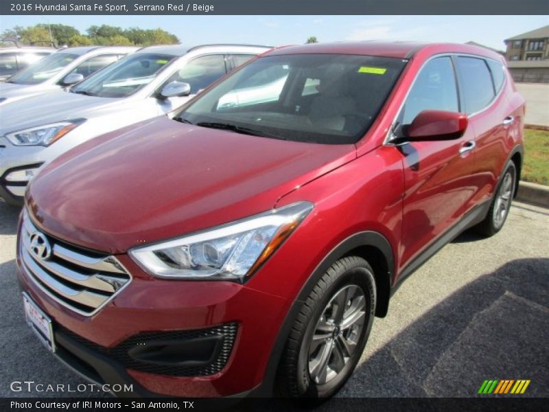 Front 3/4 View of 2016 Santa Fe Sport 