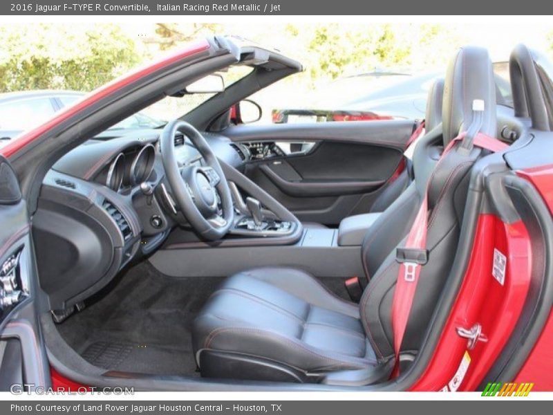  2016 F-TYPE R Convertible Jet Interior