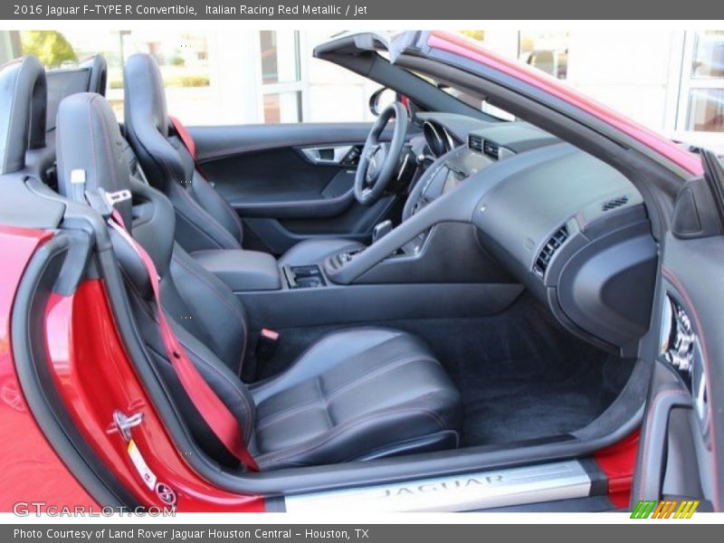  2016 F-TYPE R Convertible Jet Interior