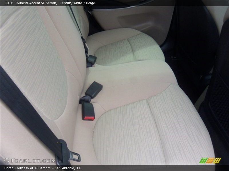 Century White / Beige 2016 Hyundai Accent SE Sedan