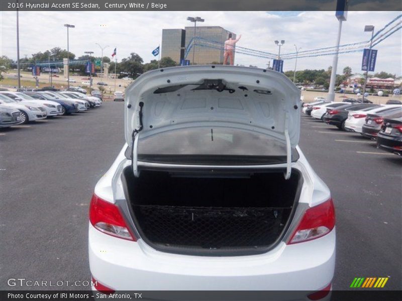 Century White / Beige 2016 Hyundai Accent SE Sedan