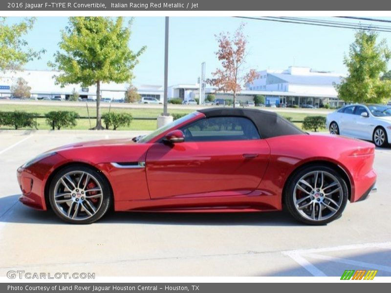  2016 F-TYPE R Convertible Italian Racing Red Metallic