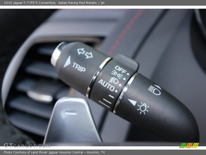 Controls of 2016 F-TYPE R Convertible