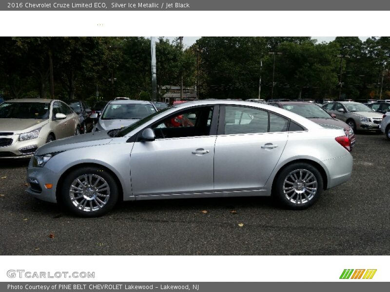 Silver Ice Metallic / Jet Black 2016 Chevrolet Cruze Limited ECO
