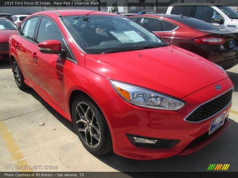 Race Red / Charcoal Black 2015 Ford Focus SE Sedan