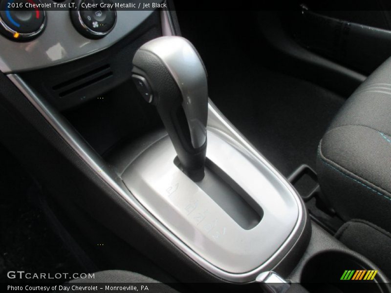 Cyber Gray Metallic / Jet Black 2016 Chevrolet Trax LT