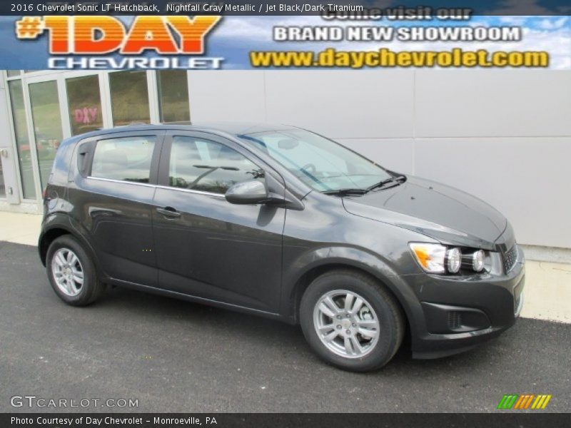Nightfall Gray Metallic / Jet Black/Dark Titanium 2016 Chevrolet Sonic LT Hatchback