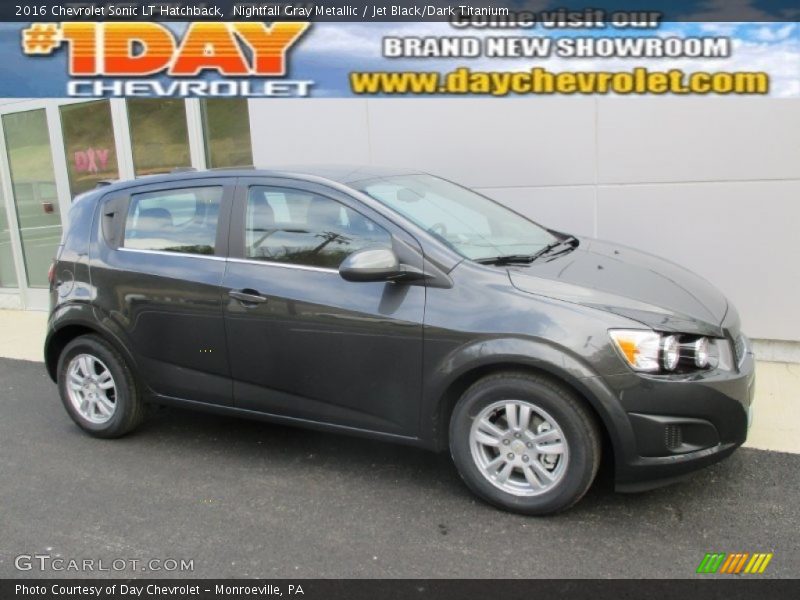 Nightfall Gray Metallic / Jet Black/Dark Titanium 2016 Chevrolet Sonic LT Hatchback