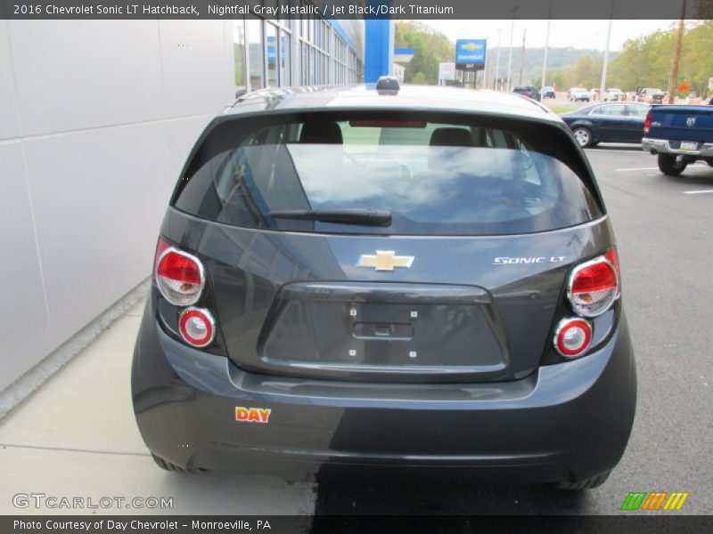 Nightfall Gray Metallic / Jet Black/Dark Titanium 2016 Chevrolet Sonic LT Hatchback
