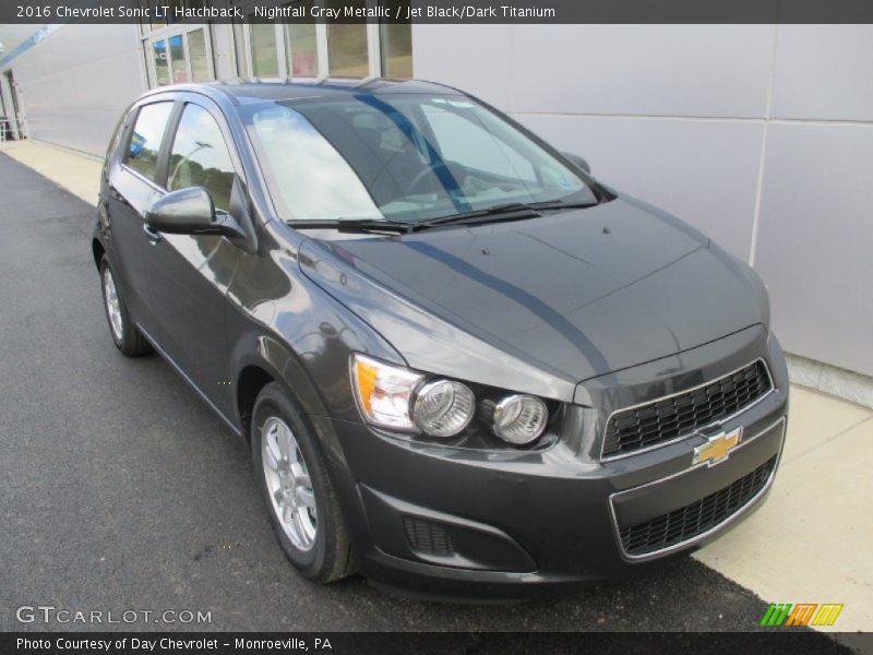 Front 3/4 View of 2016 Sonic LT Hatchback