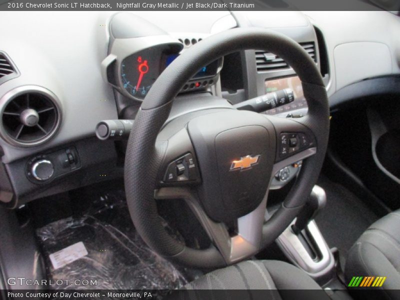 Nightfall Gray Metallic / Jet Black/Dark Titanium 2016 Chevrolet Sonic LT Hatchback
