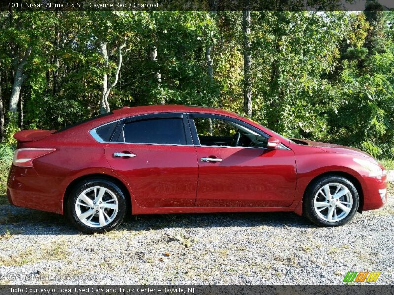 Cayenne Red / Charcoal 2013 Nissan Altima 2.5 SL