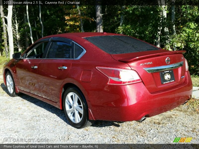 Cayenne Red / Charcoal 2013 Nissan Altima 2.5 SL