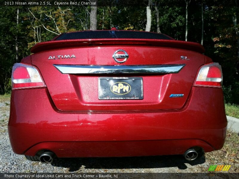 Cayenne Red / Charcoal 2013 Nissan Altima 2.5 SL