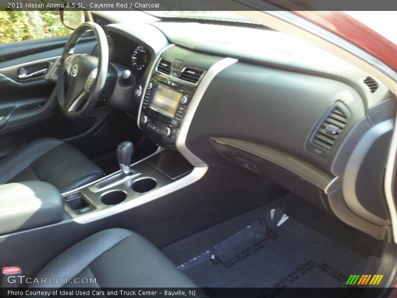 Cayenne Red / Charcoal 2013 Nissan Altima 2.5 SL