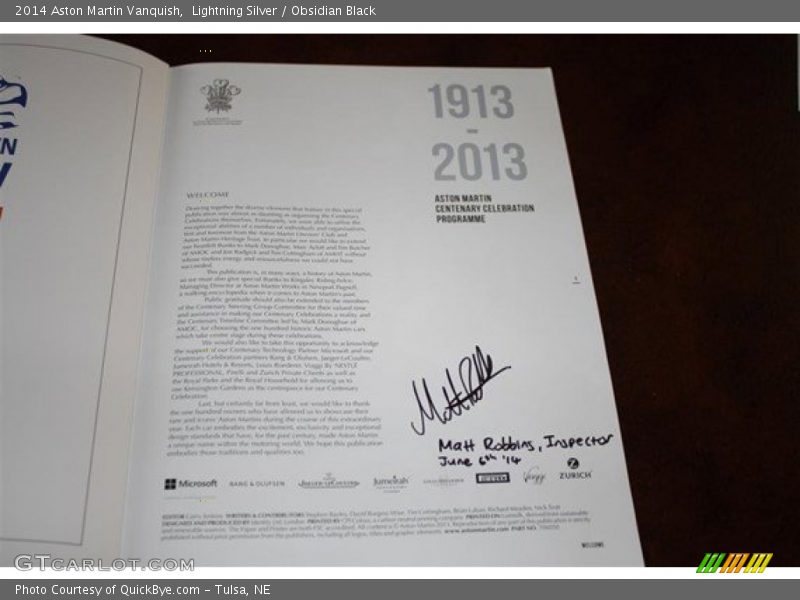 Lightning Silver / Obsidian Black 2014 Aston Martin Vanquish