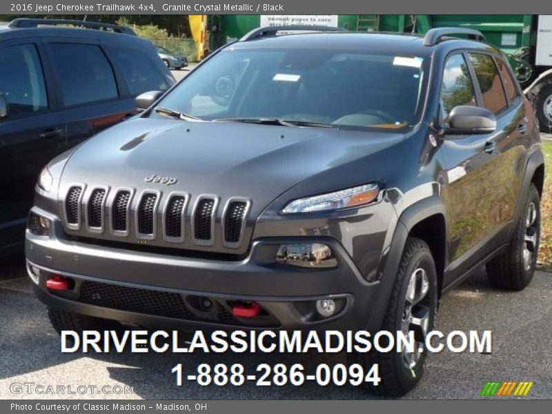 Granite Crystal Metallic / Black 2016 Jeep Cherokee Trailhawk 4x4