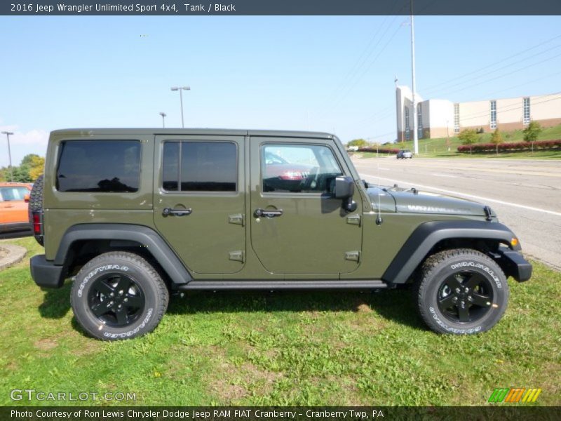  2016 Wrangler Unlimited Sport 4x4 Tank