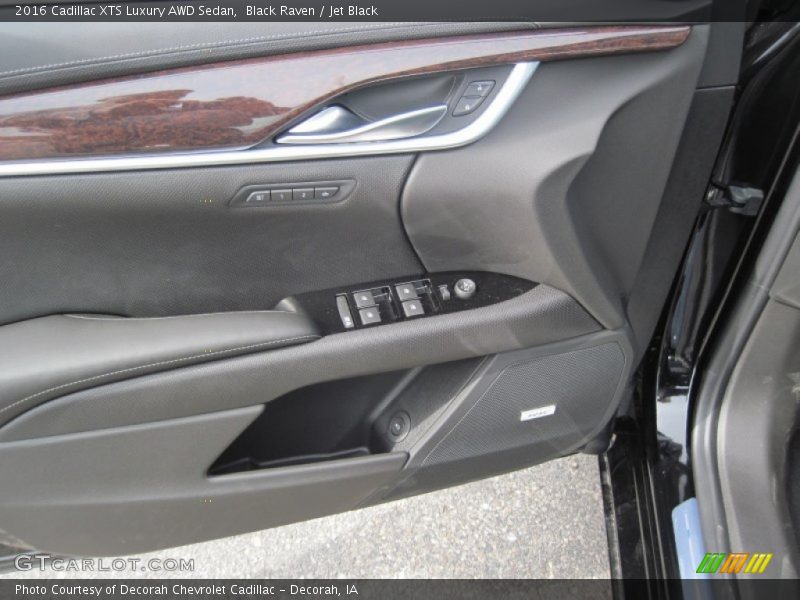 Black Raven / Jet Black 2016 Cadillac XTS Luxury AWD Sedan