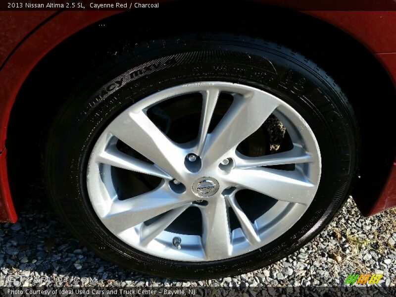 Cayenne Red / Charcoal 2013 Nissan Altima 2.5 SL