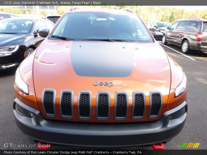 Mango Tango Pearl / Black 2016 Jeep Cherokee Trailhawk 4x4