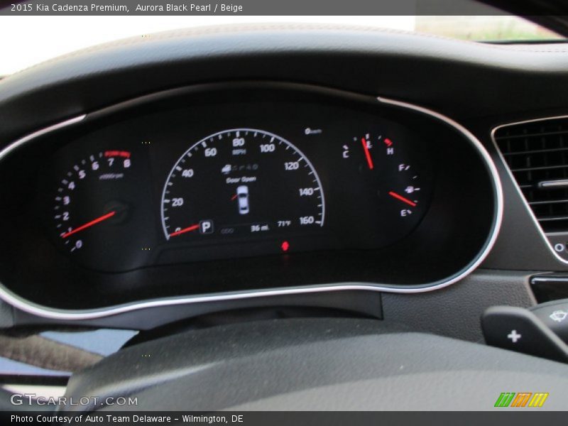  2015 Cadenza Premium Premium Gauges