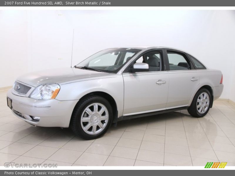 Front 3/4 View of 2007 Five Hundred SEL AWD