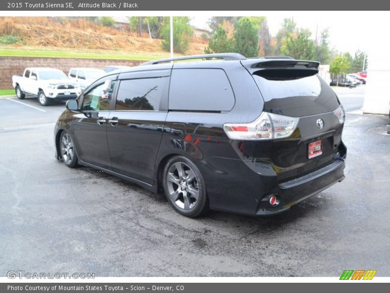 Attitude Black / Black 2015 Toyota Sienna SE