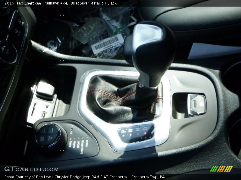  2016 Cherokee Trailhawk 4x4 9 Speed Automatic Shifter