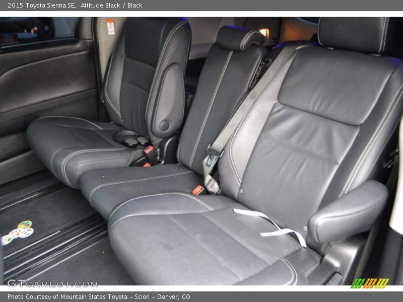 Attitude Black / Black 2015 Toyota Sienna SE