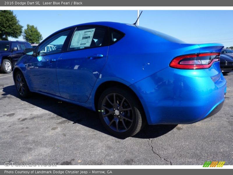Laser Blue Pearl / Black 2016 Dodge Dart SE
