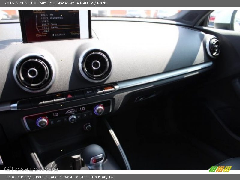 Glacier White Metallic / Black 2016 Audi A3 1.8 Premium