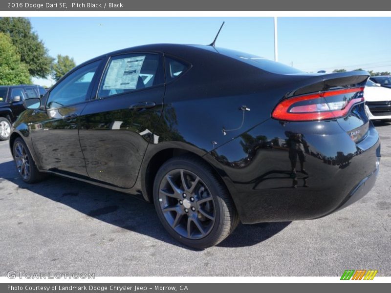 Pitch Black / Black 2016 Dodge Dart SE