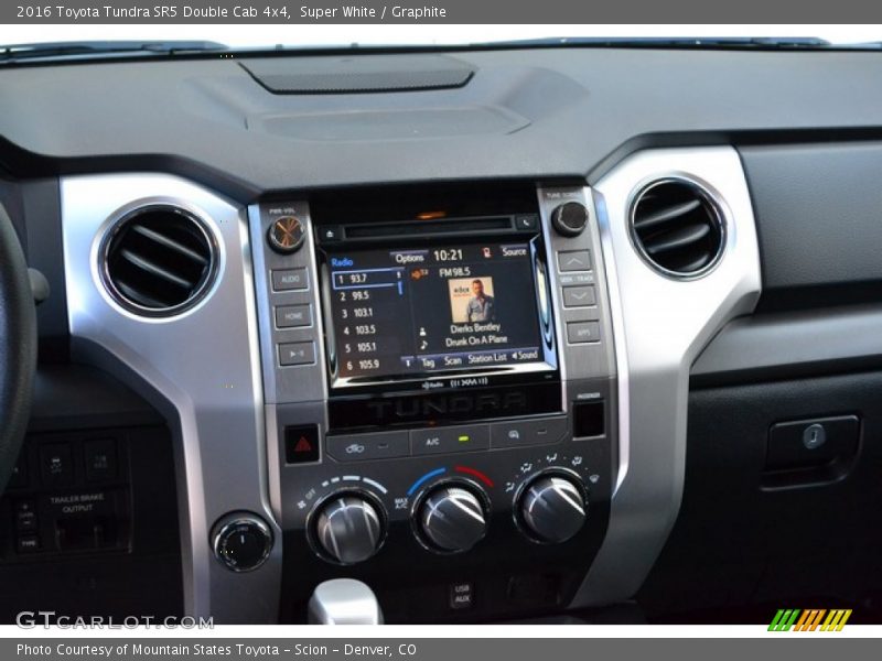 Super White / Graphite 2016 Toyota Tundra SR5 Double Cab 4x4