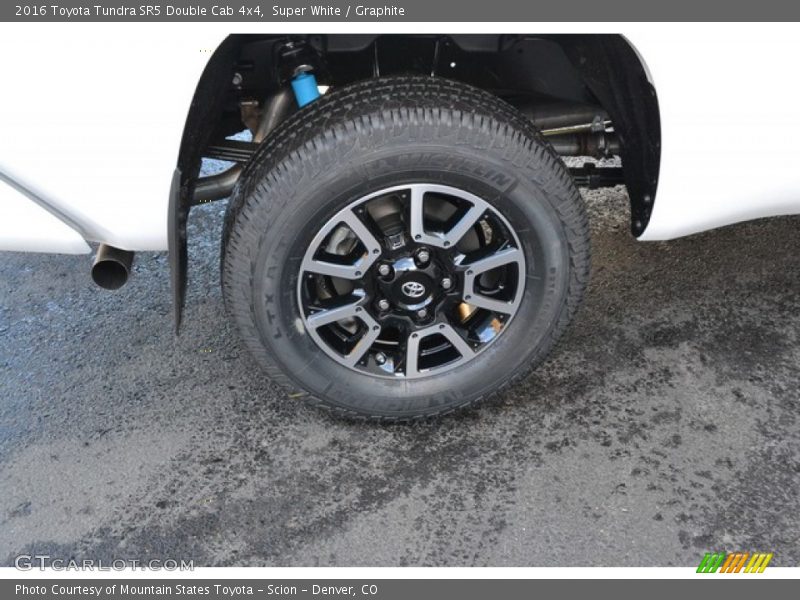 Super White / Graphite 2016 Toyota Tundra SR5 Double Cab 4x4