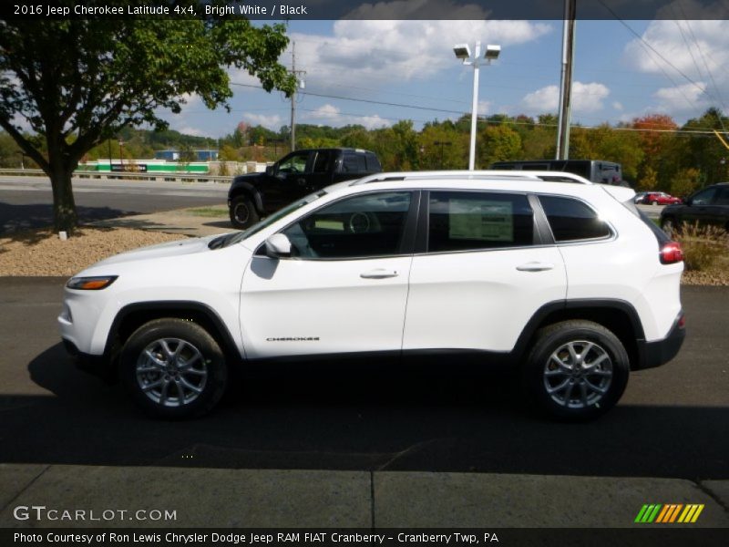 Bright White / Black 2016 Jeep Cherokee Latitude 4x4