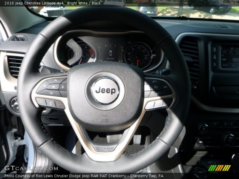 Bright White / Black 2016 Jeep Cherokee Latitude 4x4