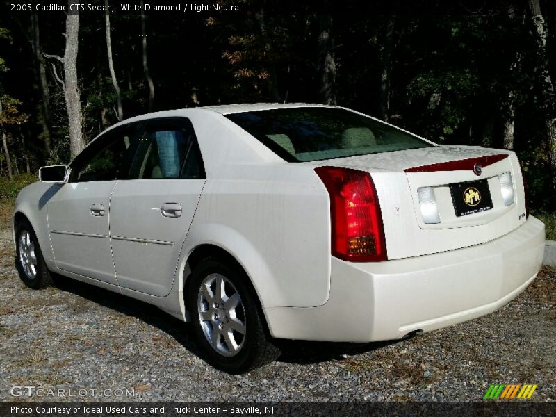 White Diamond / Light Neutral 2005 Cadillac CTS Sedan