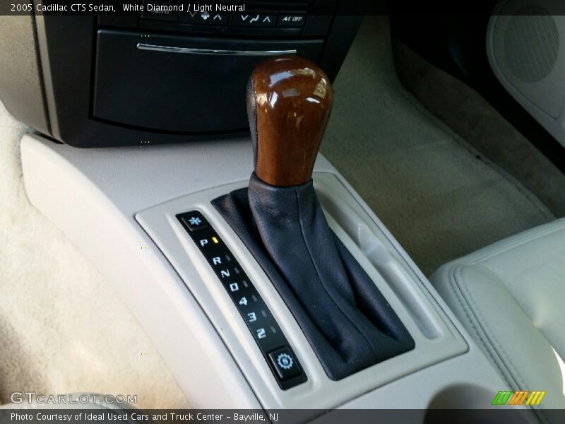 White Diamond / Light Neutral 2005 Cadillac CTS Sedan