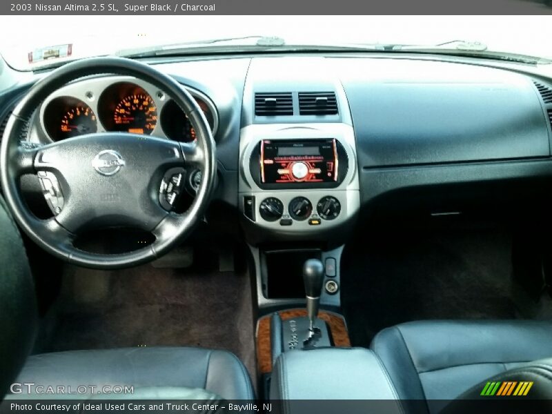 Super Black / Charcoal 2003 Nissan Altima 2.5 SL