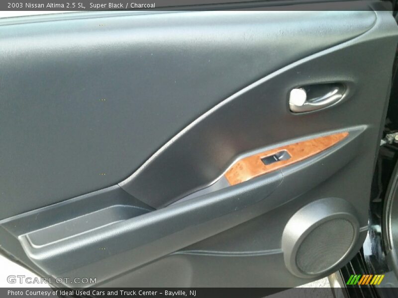 Super Black / Charcoal 2003 Nissan Altima 2.5 SL