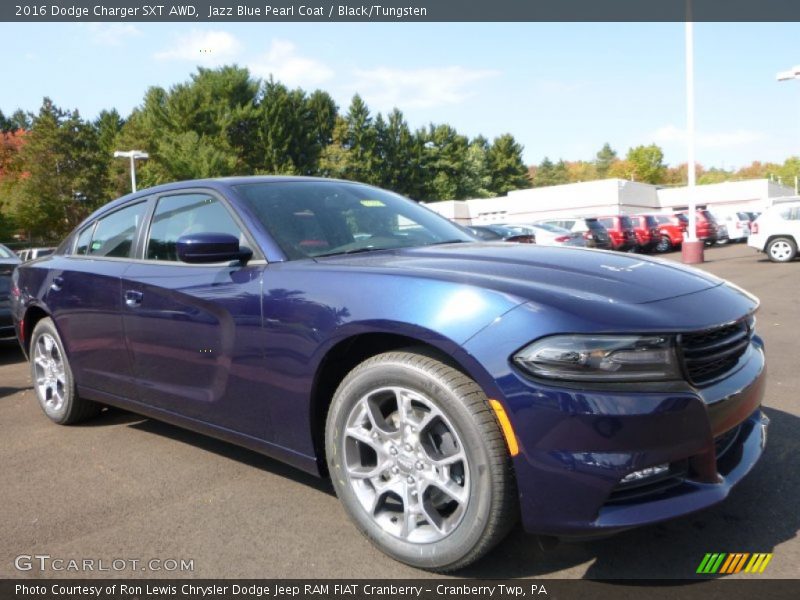 Front 3/4 View of 2016 Charger SXT AWD