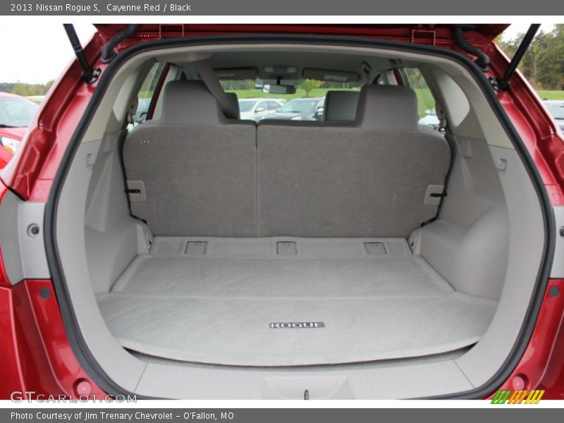 Cayenne Red / Black 2013 Nissan Rogue S