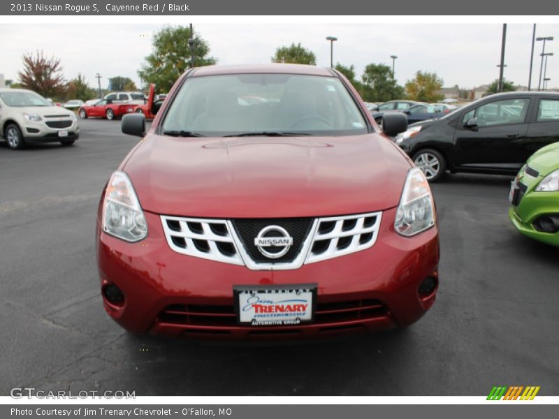 Cayenne Red / Black 2013 Nissan Rogue S