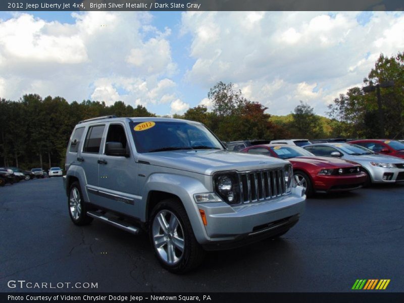 Bright Silver Metallic / Dark Slate Gray 2012 Jeep Liberty Jet 4x4