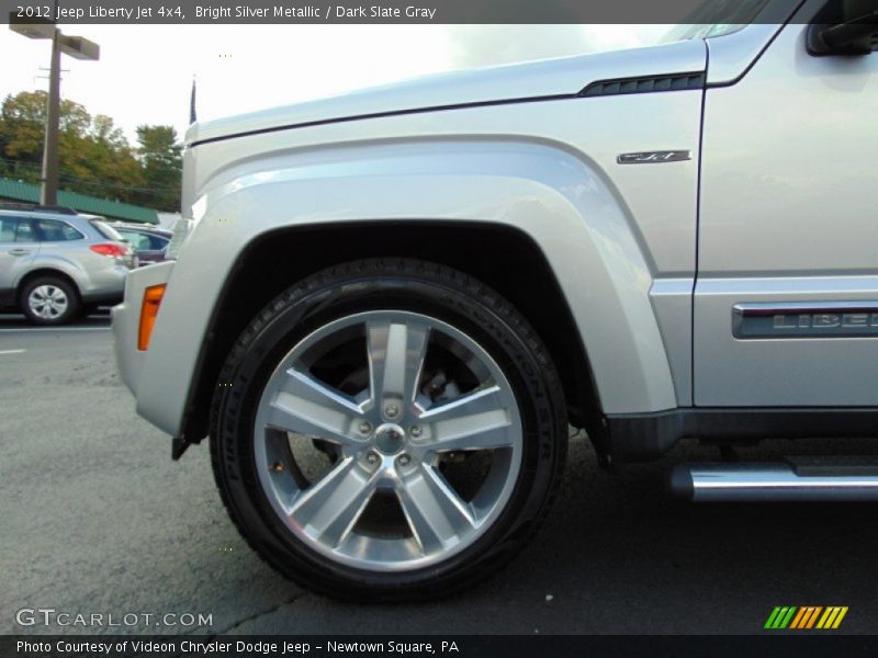 Bright Silver Metallic / Dark Slate Gray 2012 Jeep Liberty Jet 4x4