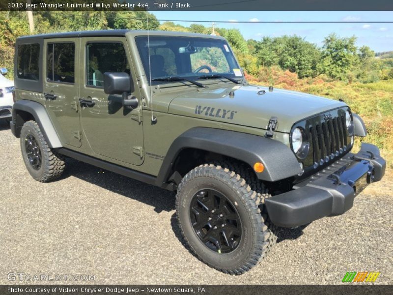 Front 3/4 View of 2016 Wrangler Unlimited Willys Wheeler 4x4