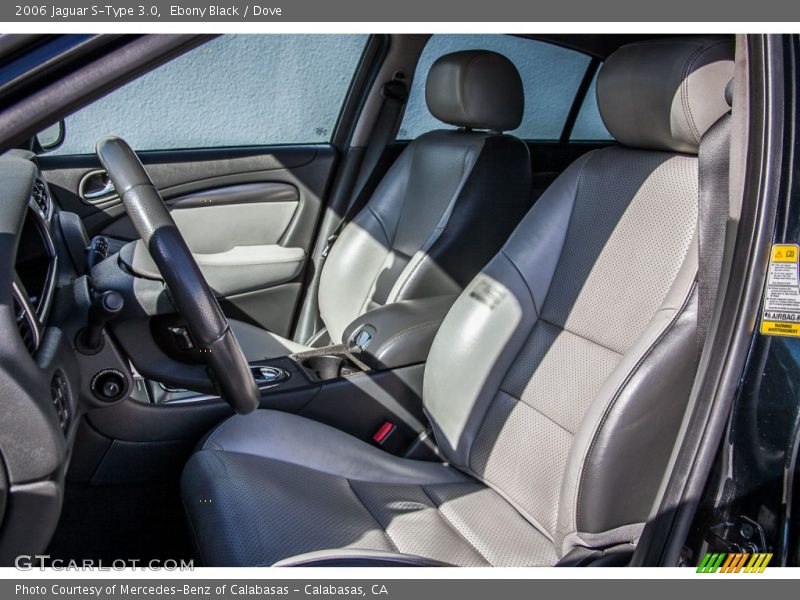 Ebony Black / Dove 2006 Jaguar S-Type 3.0